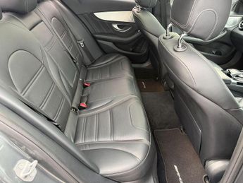 Mercedes-Benz C Class 4.0 C63 V8 BiTurbo AMG (Premium) SpdS MCT Euro 6 (s/s) 4dr