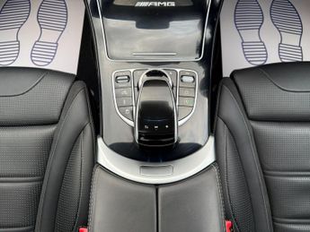 Mercedes-Benz C Class 4.0 C63 V8 BiTurbo AMG (Premium) SpdS MCT Euro 6 (s/s) 4dr