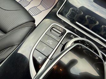 Mercedes-Benz C Class 4.0 C63 V8 BiTurbo AMG (Premium) SpdS MCT Euro 6 (s/s) 4dr