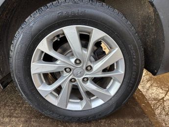 Hyundai Tucson 1.6 T-GDi SE Nav SUV 5dr Petrol DCT Euro 6 (s/s) (177 ps)