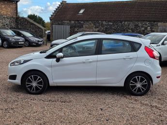 Ford Fiesta 1.25 Style Hatchback 5dr Petrol Manual Euro 5 (60 ps)