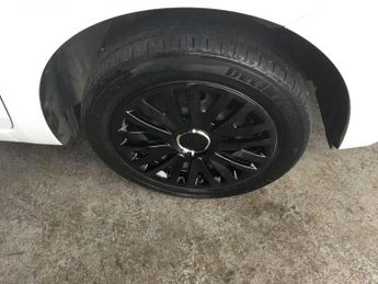 Suzuki Celerio 1.0 SZ2 Hatchback 5dr Petrol Manual Euro 6 (68 ps)