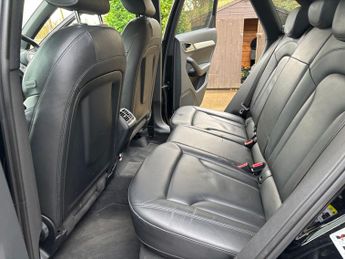 Audi Q3 2.0 TDI S line Plus SUV 5dr Diesel S Tronic quattro Euro 6 (s/s)