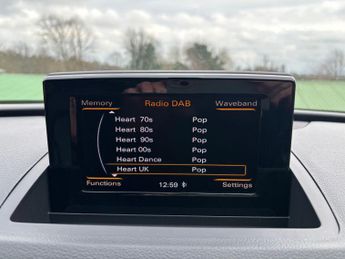 Audi Q3 2.0 TDI S line Plus SUV 5dr Diesel S Tronic quattro Euro 6 (s/s)