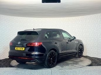 Volkswagen Touareg 3.0 TSI V6 Black Edition Tiptronic 4Motion Euro 6 (s/s) 5dr