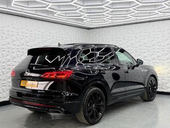 Volkswagen Touareg 3.0 TSI V6 Black Edition Tiptronic 4Motion Euro 6 (s/s) 5dr