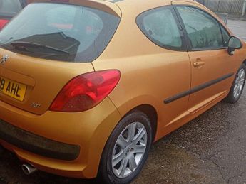 Peugeot 207 1.6 HDi Sport Hatchback 3dr Diesel Manual (126 g/km, 110 bhp)
