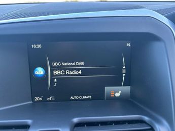 Volvo XC60 2.4 D4 SE Lux Nav SUV 5dr Diesel Auto AWD Euro 6 (s/s) (190 ps)