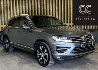 Volkswagen Touareg 3.0 TDI V6 BlueMotion Tech R-Line SUV 5dr Diesel Tiptronic 4WD E