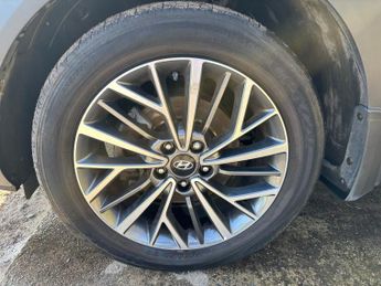 Hyundai Tucson 1.6 T-GDi Premium SUV 5dr Petrol DCT Euro 6 (s/s) (177 ps)