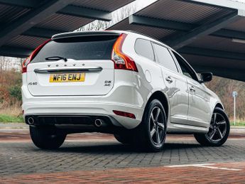 Volvo XC60 2.4 D5 R-Design Nav SUV 5dr Diesel Auto AWD Euro 6 (s/s) (220 ps
