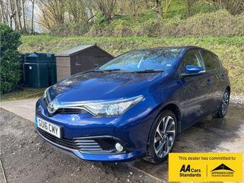 Toyota Auris 1.2 VVT-i Design Hatchback 5dr Petrol Manual Euro 6 (s/s) (116 p