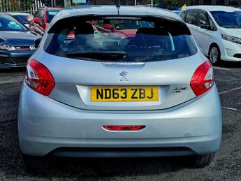 Peugeot 208 1.4 e-HDi Active EGC Euro 5 (s/s) 5dr