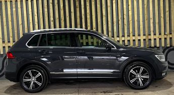 Volkswagen Tiguan 2.0 TDI BlueMotion Tech SE Navigation SUV 5dr Diesel DSG Euro 6 