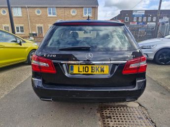 Mercedes-Benz E Class 2.1 E220 CDI BlueEfficiency Executive SE Estate 5dr Diesel G-Tro