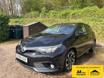 Toyota Auris 1.6 D-4D Design Hatchback 5dr Diesel Manual Euro 6 (s/s) (112 ps