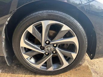 Toyota Auris 1.6 D-4D Design Hatchback 5dr Diesel Manual Euro 6 (s/s) (112 ps