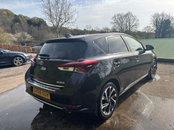 Toyota Auris 1.6 D-4D Design Hatchback 5dr Diesel Manual Euro 6 (s/s) (112 ps