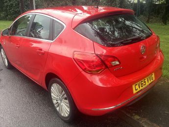 Vauxhall Astra 1.6i Excite Hatchback 5dr Petrol Manual Euro 6 (115 ps)