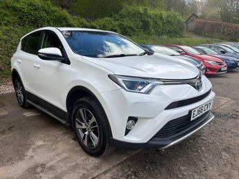 Toyota RAV4 2.0 D-4D Business Edition SUV 5dr Diesel Manual Euro 6 (s/s) (14