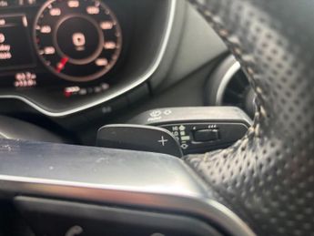 Audi TT 2.0 TFSI S line Coupe 3dr Petrol S Tronic quattro Euro 6 (s/s) (