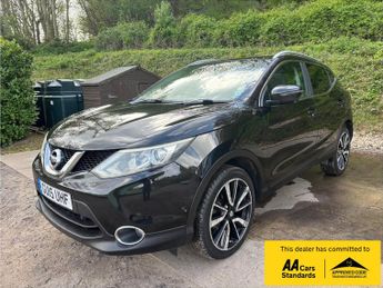 Nissan Qashqai 1.2 DIG-T Tekna SUV 5dr Petrol Manual 2WD Euro 5 (s/s) (115 ps)