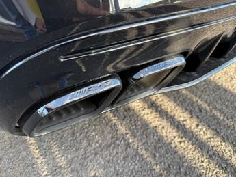 Mercedes-Benz C Class 4.0 C63 V8 BiTurbo AMG (Premium) SpdS MCT Euro 6 (s/s) 4dr