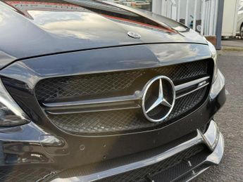 Mercedes-Benz C Class 4.0 C63 V8 BiTurbo AMG (Premium) SpdS MCT Euro 6 (s/s) 4dr