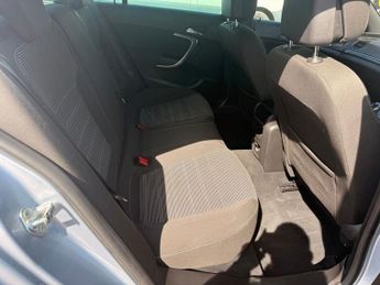 Vauxhall Insignia 2.0 CDTi ecoFLEX SRi VX Line Nav Hatchback 5dr Diesel Manual Eur