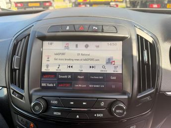 Vauxhall Insignia 2.0 CDTi ecoFLEX SRi VX Line Nav Hatchback 5dr Diesel Manual Eur