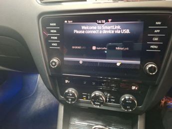 Skoda Octavia 2.0 TDI vRS DSG 4WD Euro 6 (s/s) 5dr
