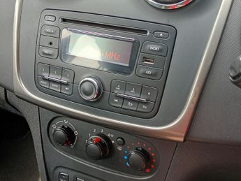 Dacia Sandero Stepway 1.5 dCi Ambiance Hatchback 5dr Diesel Manual Euro 6 (s/s) (90 ps