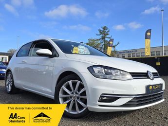 Volkswagen Golf TDi 2.0 TDI BlueMotion Tech GT Hatchback 3dr Diesel Manual Euro 6 (s