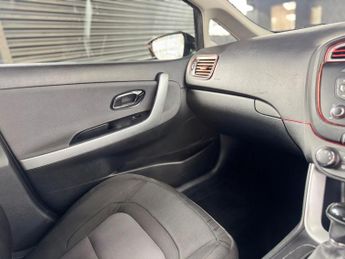 Kia Ceed 1.6 CRDi 2 Sportswagon Auto Euro 5 5dr