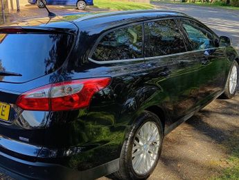 Ford Focus 1.6 TDCi Zetec Estate 5dr Diesel Manual Euro 5 (s/s) (115 ps)