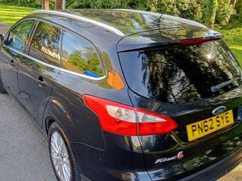Ford Focus 1.6 TDCi Zetec Estate 5dr Diesel Manual Euro 5 (s/s) (115 ps)