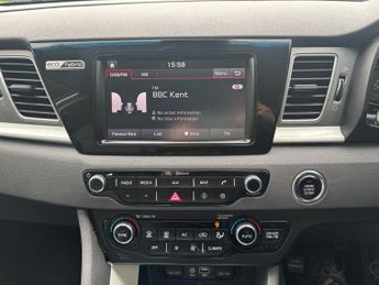 Kia Niro 1.6h GDi First Edition SUV 5dr Petrol Hybrid DCT Euro 6 (s/s) (1