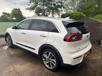 Kia Niro 1.6h GDi First Edition SUV 5dr Petrol Hybrid DCT Euro 6 (s/s) (1