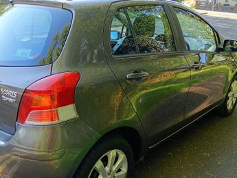 Toyota Yaris 1.33 Dual VVT-i T Spirit Hatchback 5dr Petrol MultiMode Euro 5 (
