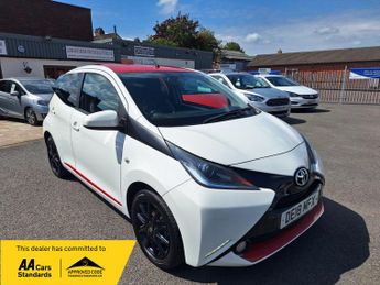 Toyota AYGO 1.0 VVT-i x-press Hatchback 5dr Petrol Manual Euro 6 (68 ps)