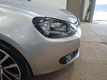 Volkswagen Golf 2.0 TDI BlueMotion Tech GT Cabriolet DSG Euro 5 (s/s) 2dr