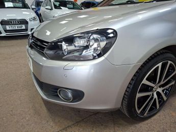 Volkswagen Golf 2.0 TDI BlueMotion Tech GT Cabriolet DSG Euro 5 (s/s) 2dr