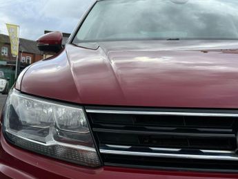 Volkswagen Tiguan 2.0 TDI SE Navigation DSG Euro 6 (s/s) 5dr