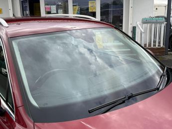 Volkswagen Tiguan 2.0 TDI SE Navigation DSG Euro 6 (s/s) 5dr