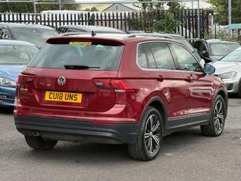 Volkswagen Tiguan 2.0 TDI SE Navigation DSG Euro 6 (s/s) 5dr