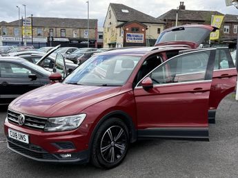 Volkswagen Tiguan 2.0 TDI SE Navigation DSG Euro 6 (s/s) 5dr
