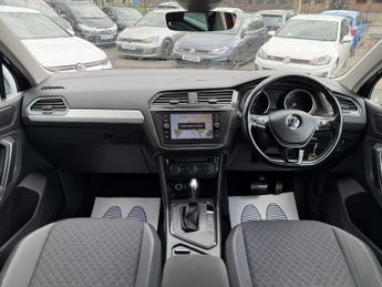 Volkswagen Tiguan 2.0 TDI SE Navigation DSG Euro 6 (s/s) 5dr