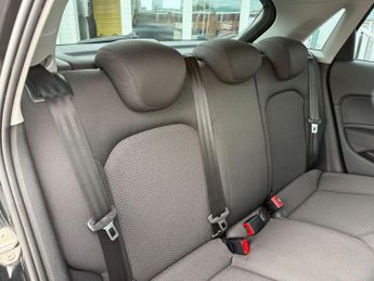 Audi A1 1.0 TFSI Sport Sportback 5dr Petrol S Tronic Euro 6 (s/s) (Nav) 