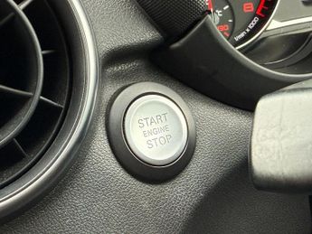Audi A1 1.0 TFSI Sport Sportback 5dr Petrol S Tronic Euro 6 (s/s) (Nav) 