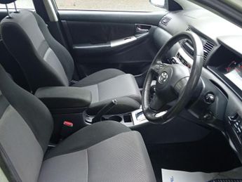 Toyota Corolla 1.6 VVT-i Colour Collection Hatchback 5dr Petrol Automatic (190 